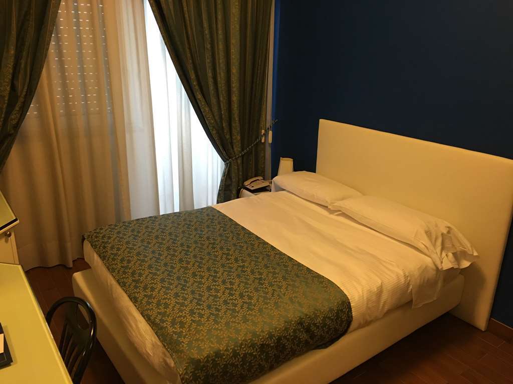 Grande Albergo Potenza Zimmer foto