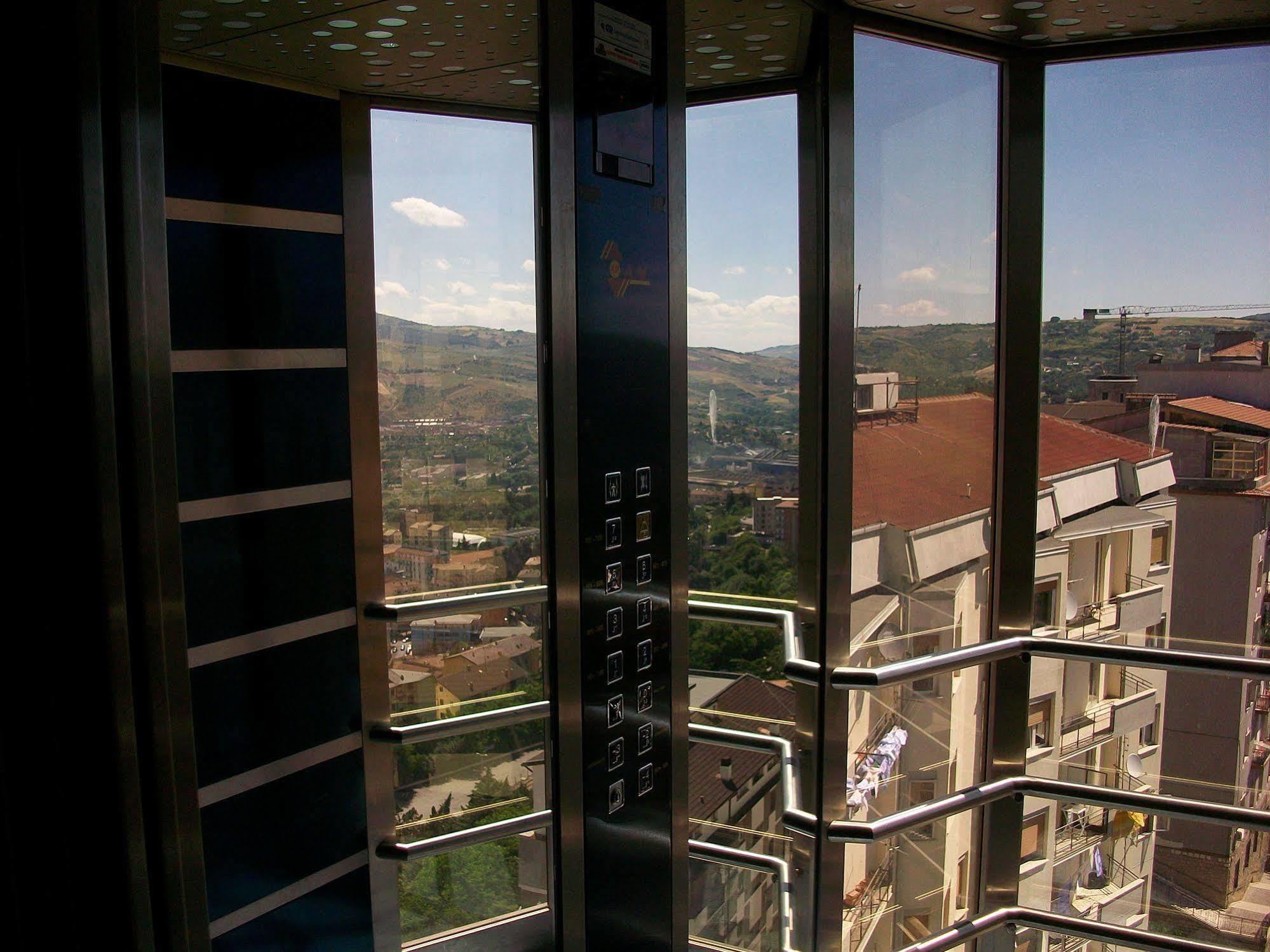 Grande Albergo Potenza Exterior foto